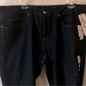 NWT Plus Size Rafaella Weekend Dark Indigo Slimming Ankle Length Jeans Size 20W